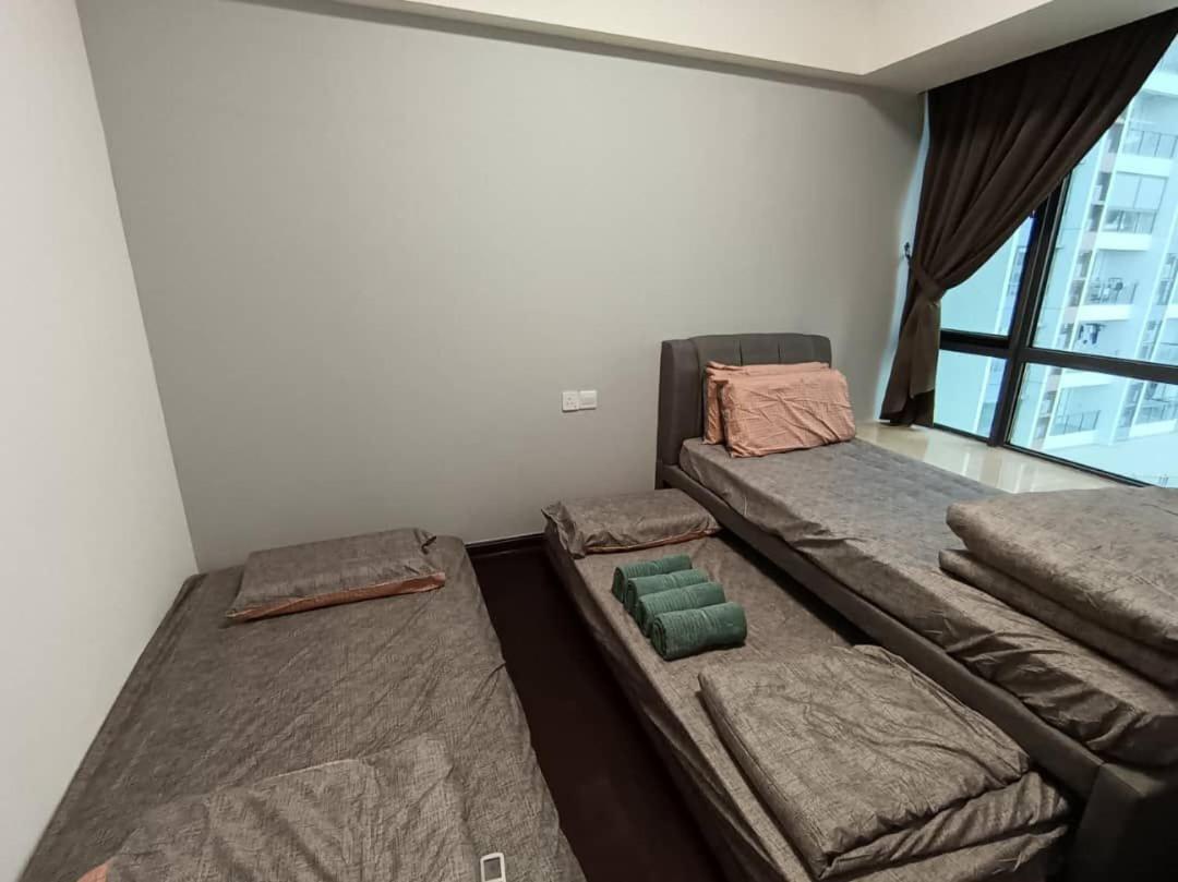 Jb City Ciq-R&F Shopping Mall Apartment Джохор-Бару Экстерьер фото